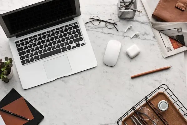 Breaking into remote work as a no-code techie: truth bombs and tips to&nbsp;win